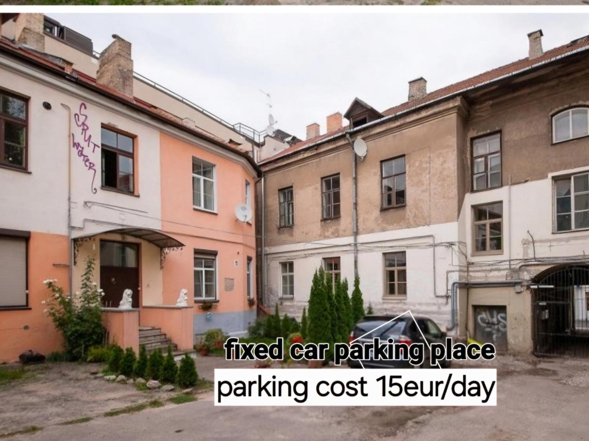 Happy Inn Toto Old Town, Self Check, Parking In The Yard, VNO Buitenkant foto